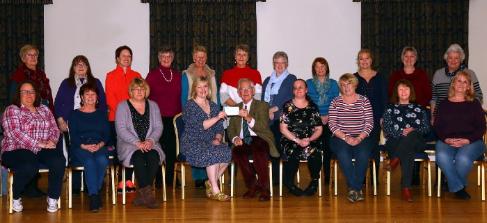 Choir donates £350 to Countess of Brecknock Hospice, presented to Bruce Parker