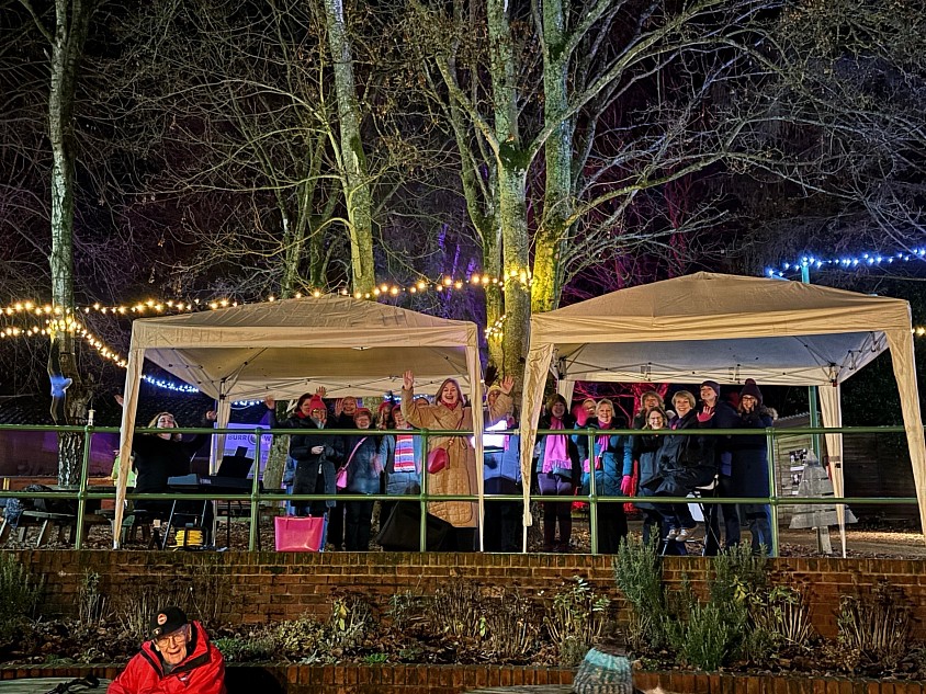 Carols and the Owls, December 2025